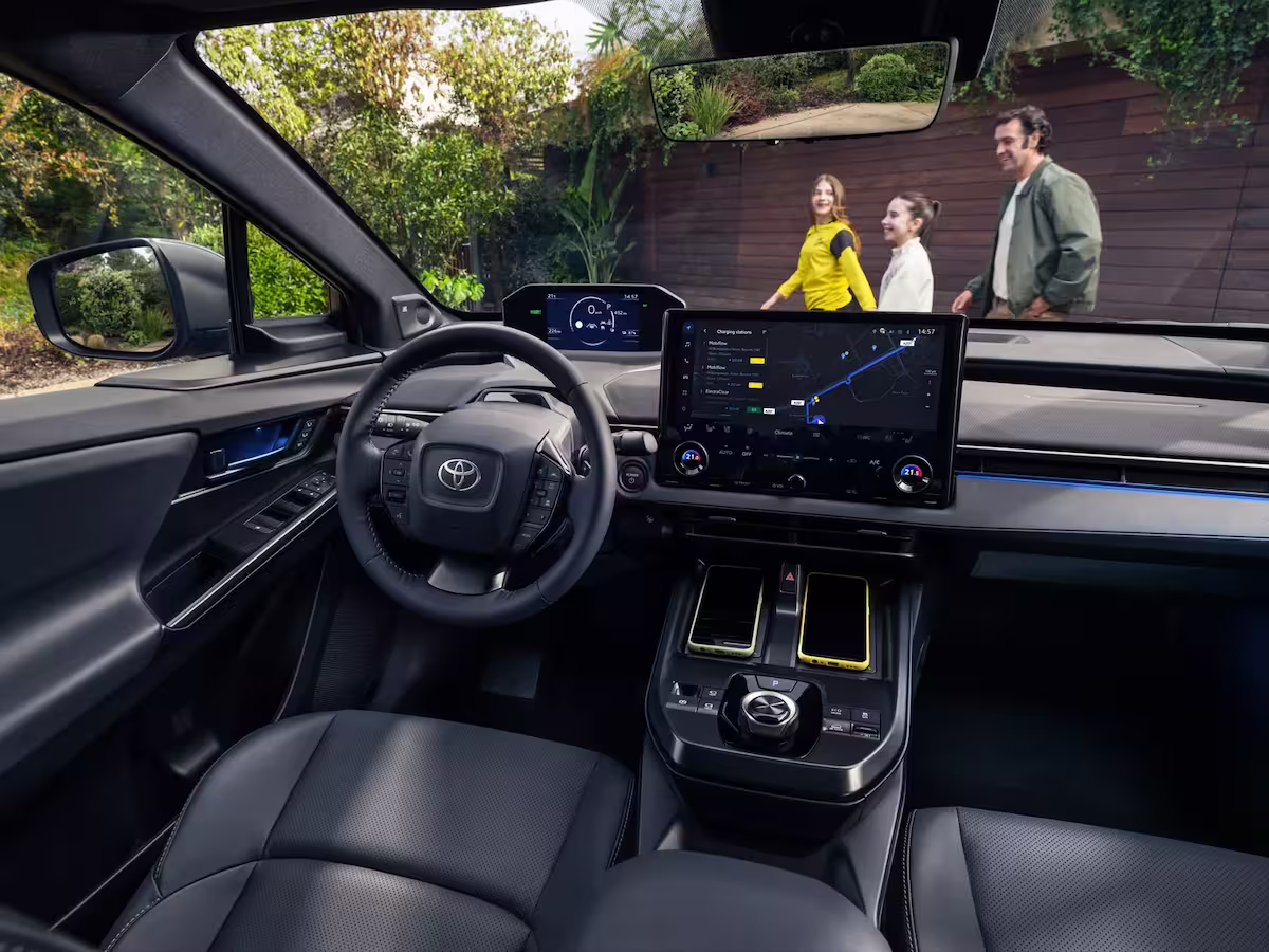 Toyota bZ4X Active Tech Touring 74.7 KWH AWD 2