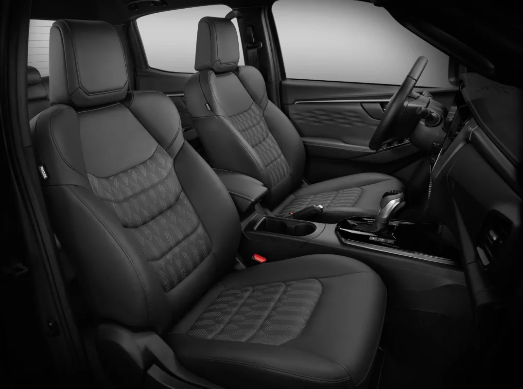 Isuzu D-Max 4WD Dobbel Cab Black Edition 5