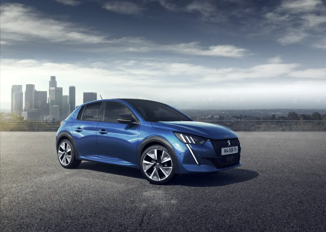 Peugeot e-208 Allure 156 hk
