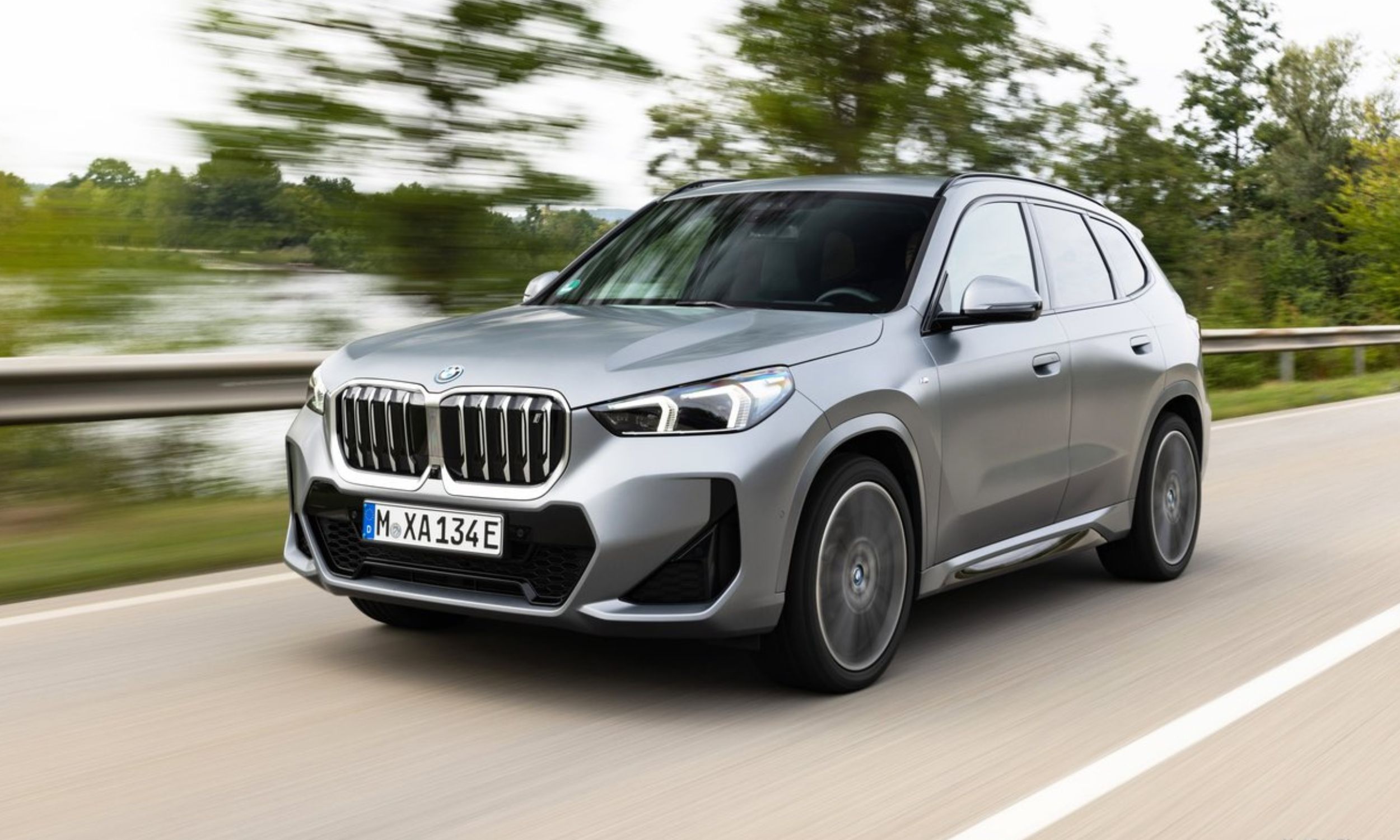 BMW iX1 xDrive 30 Fully charged