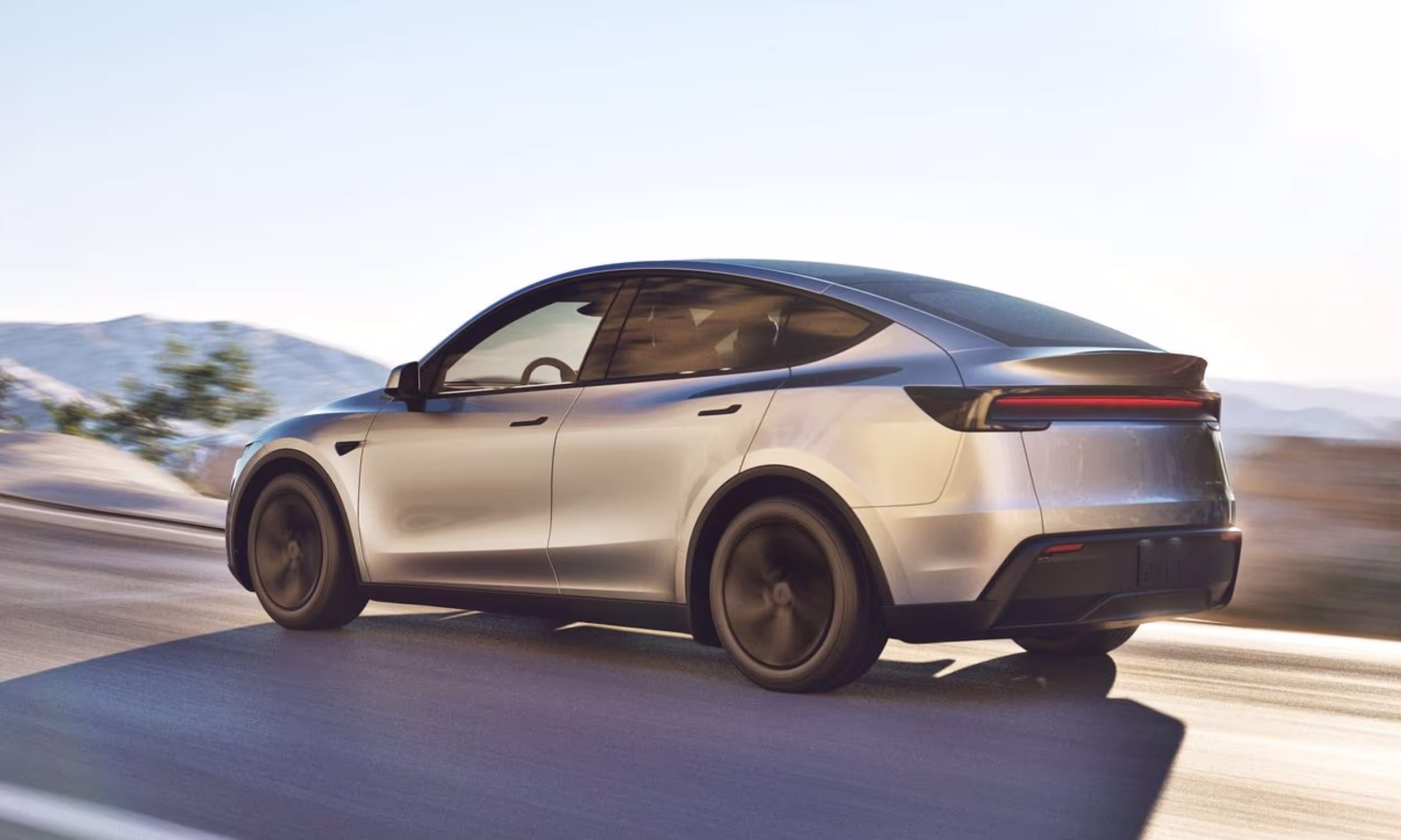 Tesla Model Y Long range AWD